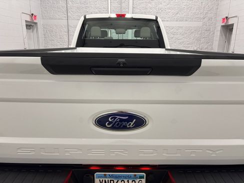 Used 2019 Ford F350 XL w/ Power Equipment Group image 4