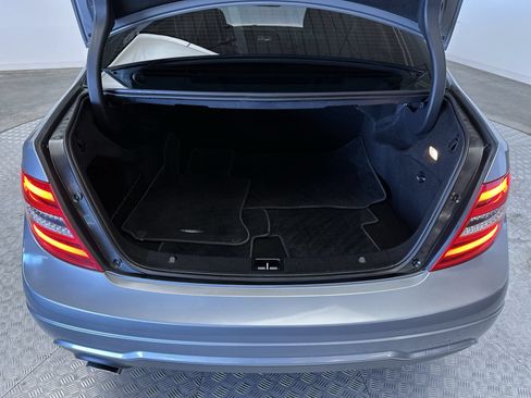 Used 2013 Mercedes-Benz C 250 Sedan image 21