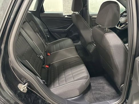 Certified 2023 Volkswagen Jetta Sport image 25