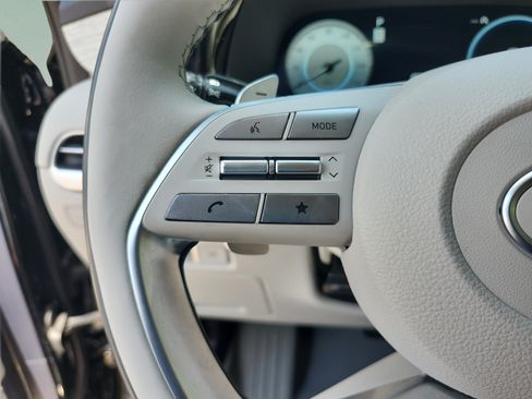 Certified 2023 Hyundai Palisade Calligraphy FWD image 12