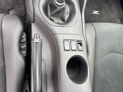 Used 2024 Nissan Z Performance w/ Floor Mat Package RWD image 26