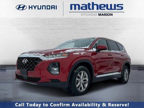 Used 2019 Hyundai Santa Fe SE image 1