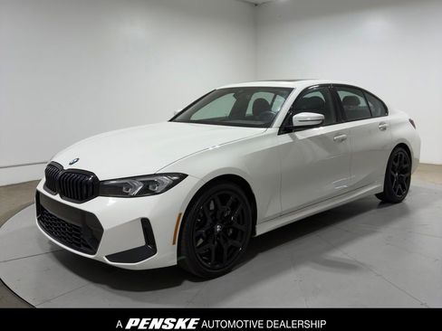 Used 2026 BMW 330i Sedan w/ M Sport Package RWD image 1