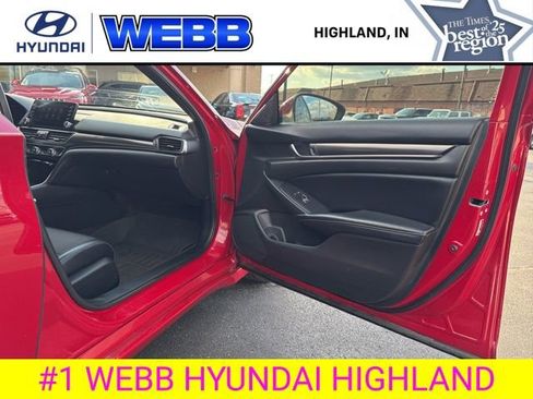 Used 2018 Honda Accord Sport image 47