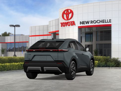 New 2026 Toyota C-HR AWD/4WD image 9