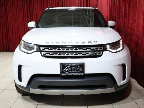 Used 2018 Land Rover Discovery HSE image 9