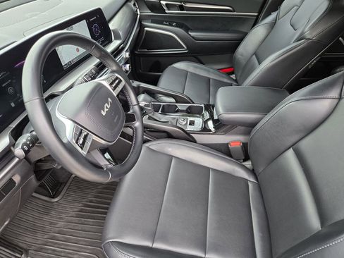 Used 2024 Kia Telluride S w/ S Sunroof Package FWD image 18