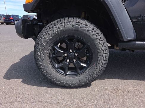 Used 2023 Jeep Wrangler Unlimited Sport AWD/4WD image 11