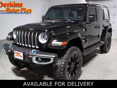 Used 2023 Jeep Wrangler Unlimited Sahara w/ Cold Weather Group