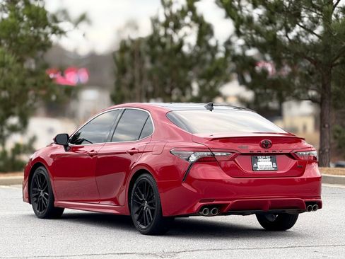 Used 2021 Toyota Camry XSE w/ Navigation Package image 9