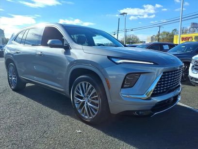 Certified 2025 Buick Enclave Avenir w/ Trailering Package, 5000 lbs.