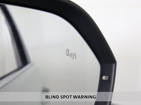 Used 2021 Volkswagen Atlas SEL Premium image 9