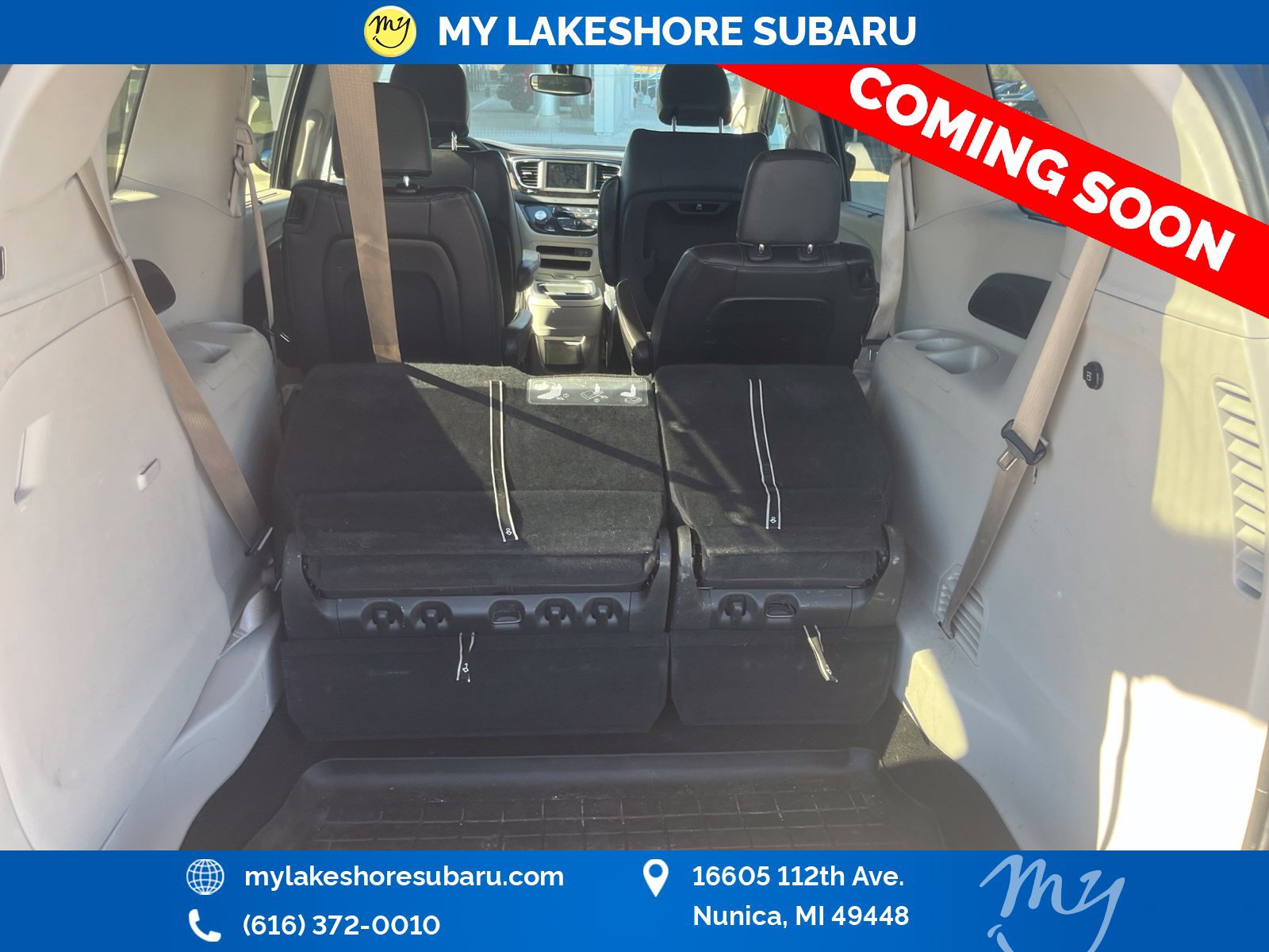 Used 2018 Chrysler Pacifica Touring-L FWD image 13