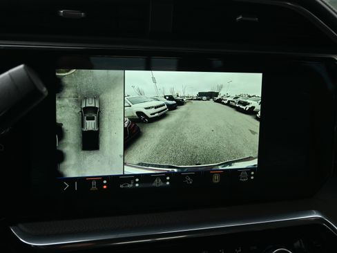 Used 2025 GMC Sierra 2500 Denali w/ Technology Package image 15