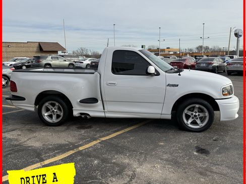 Used 2000 Ford F150 Lightning image 8