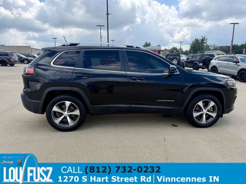 Used 2019 Jeep Cherokee Limited AWD/4WD image 9