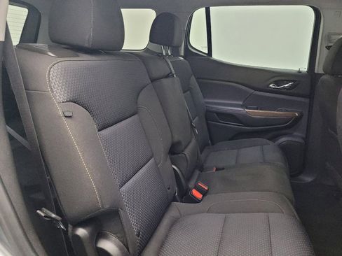 Used 2020 GMC Acadia SLE image 19