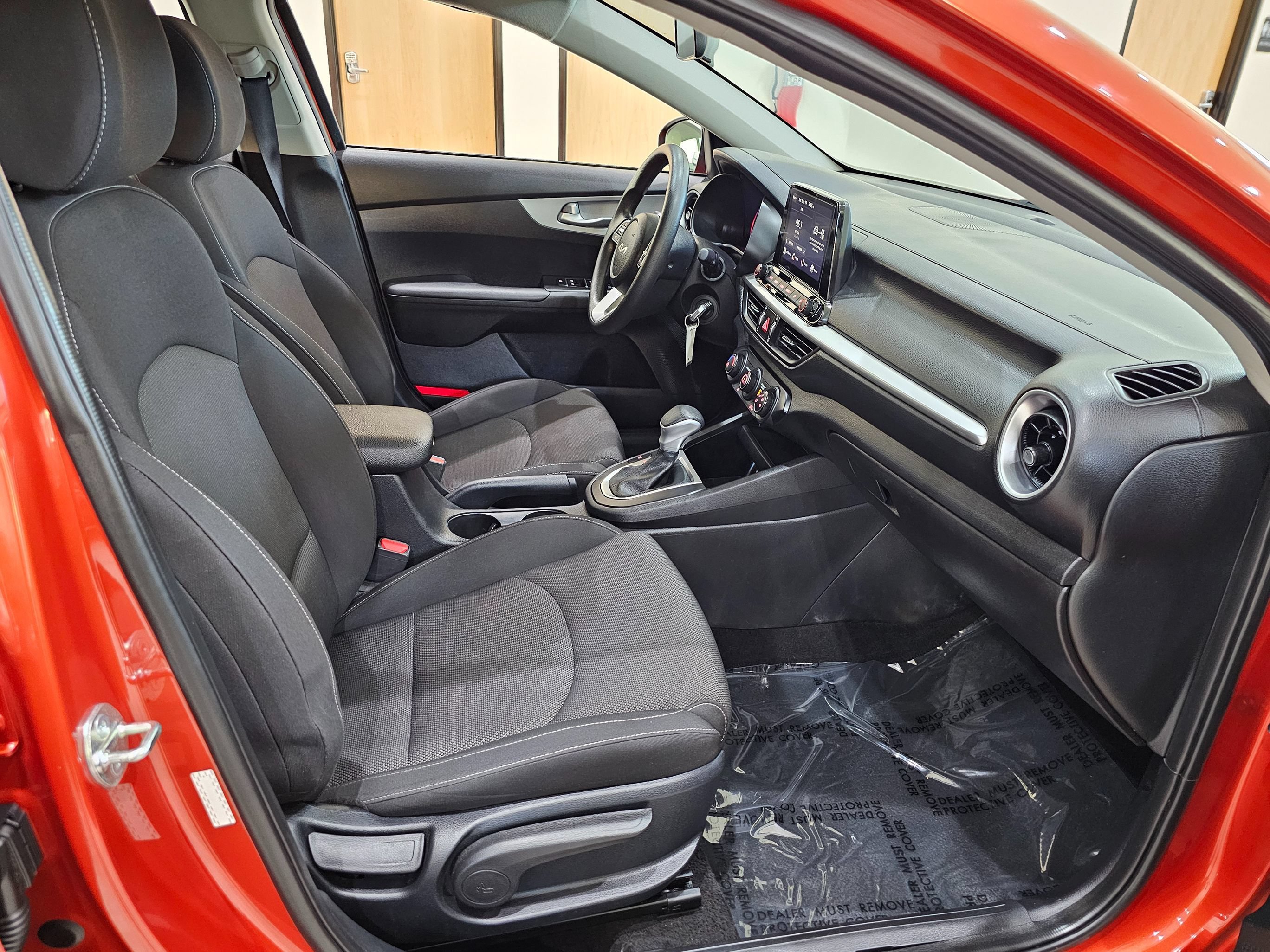 Used 2023 Kia Forte LXS w/ LXS Technology Package FWD image 33