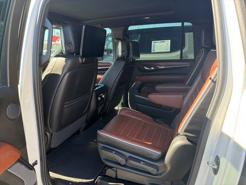Certified 2024 GMC Yukon XL Denali Ultimate image 6
