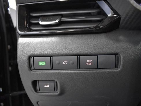 New 2025 Nissan Sentra SV w/ All-Weather Package image 17