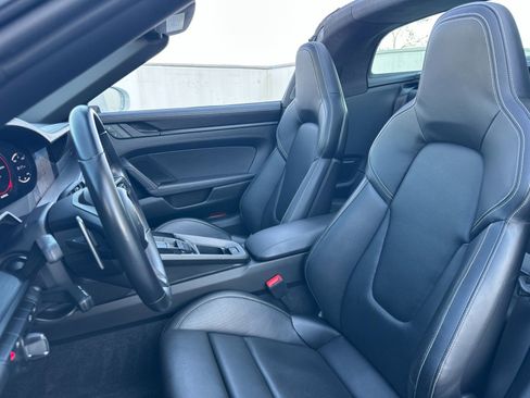 Used 2023 Porsche 911 Targa 4 GTS image 5