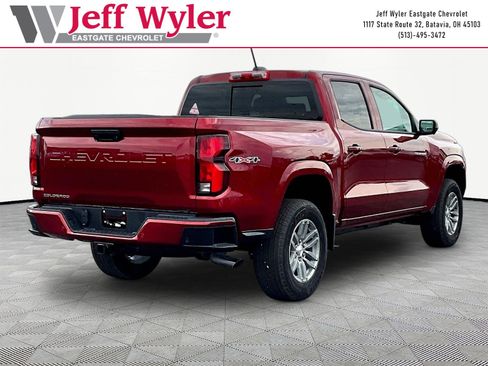 New 2026 Chevrolet Colorado LT w/ LT Convenience Package AWD/4WD image 7