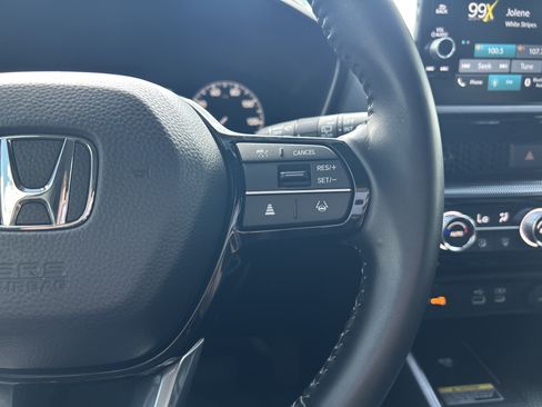 Used 2025 Honda CR-V EX-L image 19