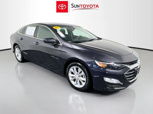 Used 2023 Chevrolet Malibu LT FWD image 1
