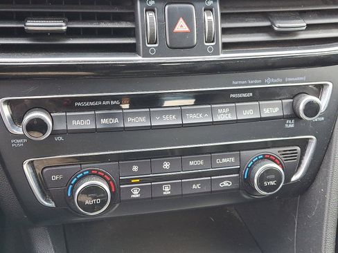 Used 2016 Kia Optima SX w/ Chrome Wheel Package image 17