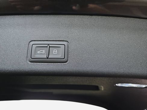 New 2026 Audi Q3 quattro 2.0T AWD/4WD image 13