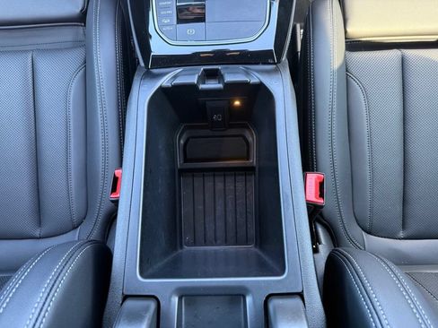 Used 2025 BMW X4 xDrive30i AWD/4WD image 27