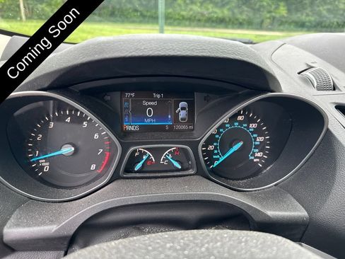 Used 2016 Ford Escape SE w/ Equipment Group 201A FWD image 13