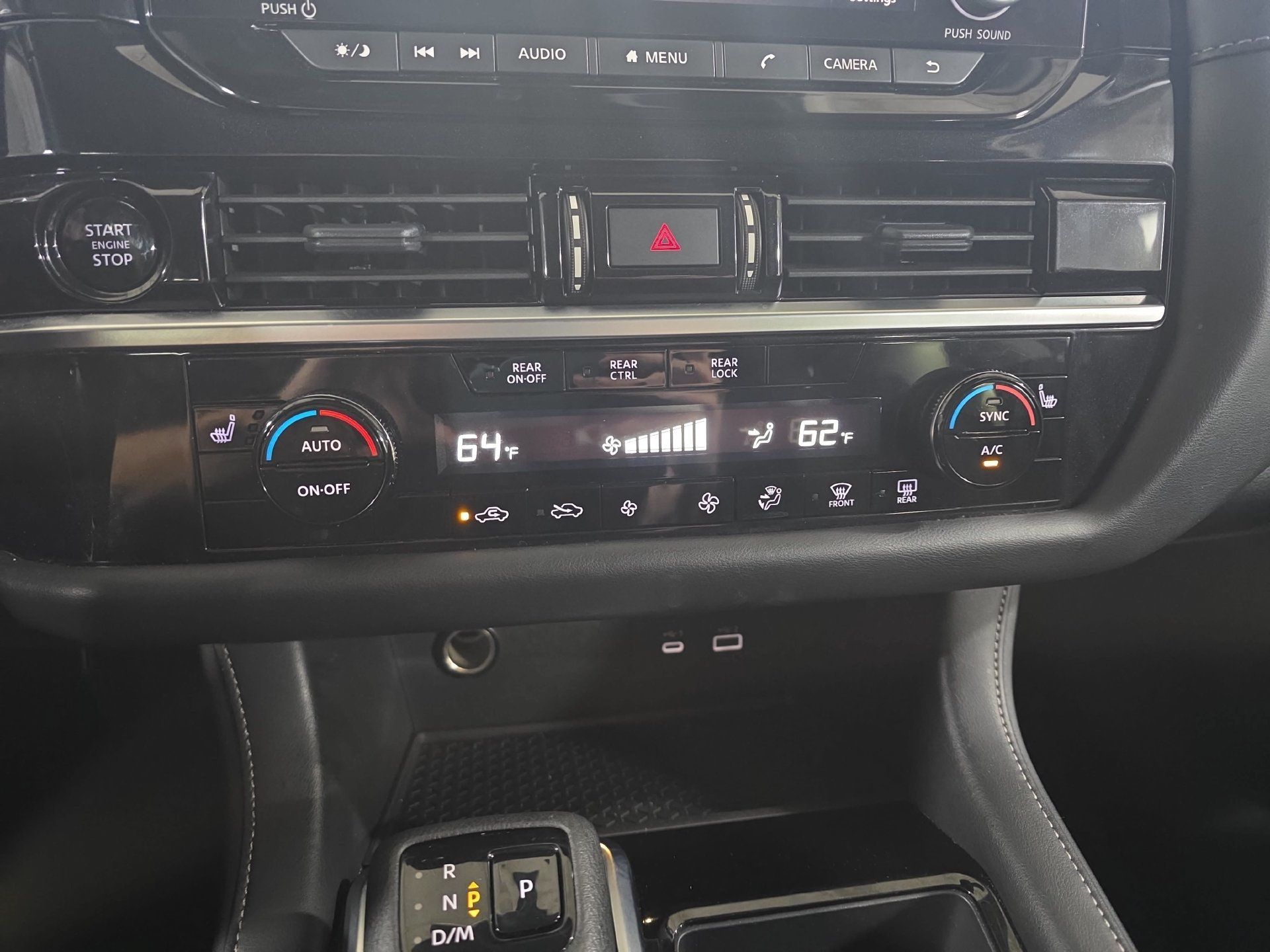 Used 2025 Nissan Pathfinder SV AWD/4WD image 24