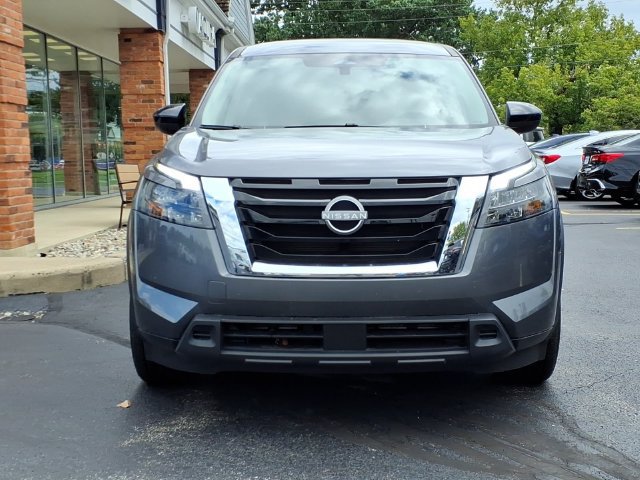 Used 2025 Nissan Pathfinder S AWD/4WD image 27