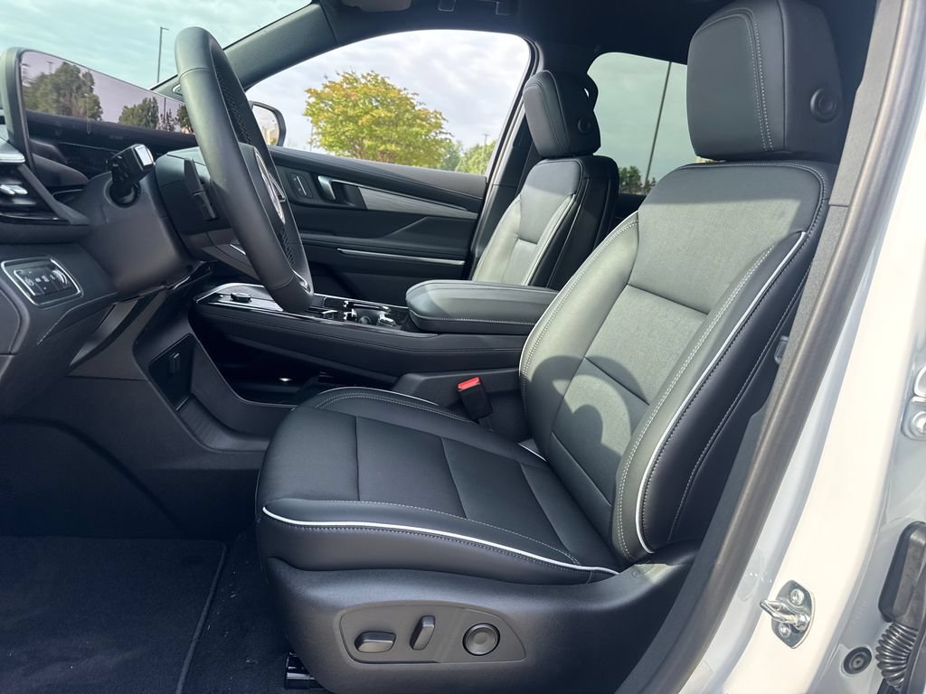 New 2026 Buick Enclave Preferred w/ Power Package FWD image 15