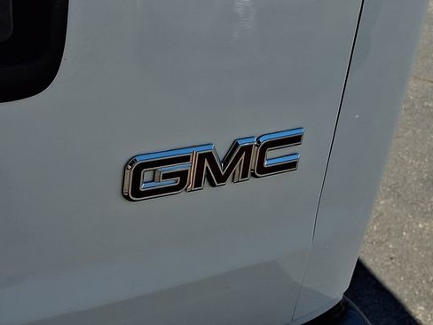 Certified 2024 GMC Savana 2500 w/ Driver Convenience Package RWD image 31