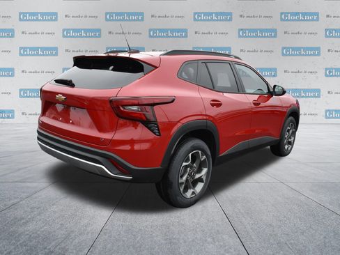 New 2026 Chevrolet Trax LT w/ LT Convenience Package image 6