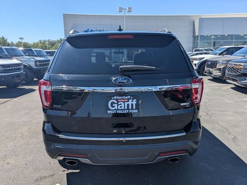 Used 2018 Ford Explorer XLT w/ Equipment Group 201A AWD/4WD image 5
