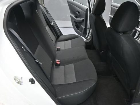 Used 2025 Nissan Sentra SV FWD image 16