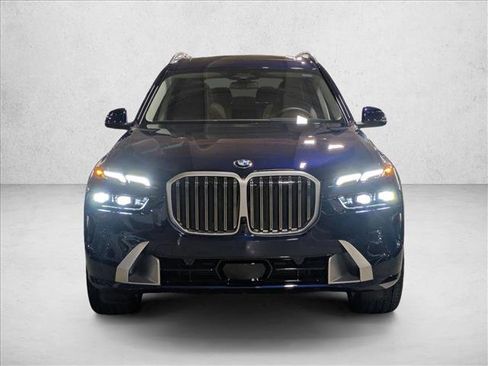 New 2026 BMW X7 xDrive40i image 5