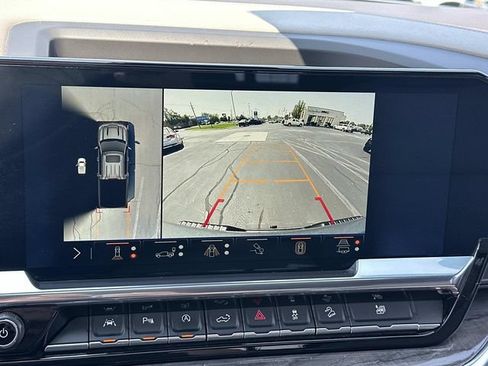 Certified 2024 Chevrolet Silverado 1500 LTZ w/ LTZ Premium Package AWD/4WD image 13