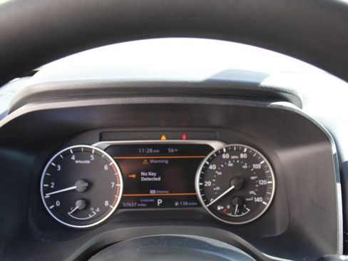 Used 2024 Nissan Rogue S image 20