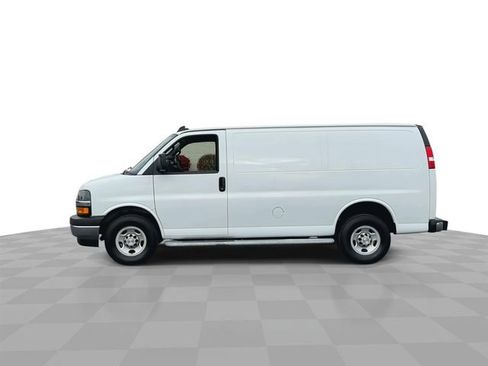 Certified 2024 Chevrolet Express 2500 w/ Driver Convenience Package image 5