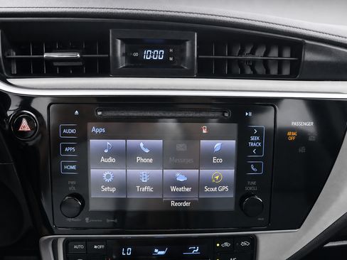 Used 2017 Toyota Corolla LE w/ LE Eco Premium Package FWD image 32