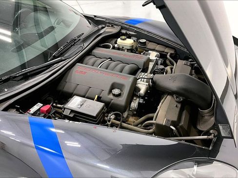 Used 2011 Chevrolet Corvette Coupe w/ Preferred Equipment Group image 12