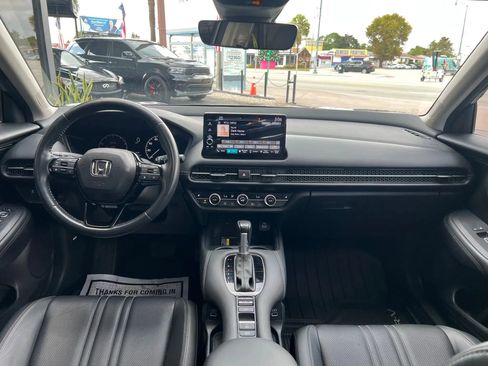 Used 2023 Honda HR-V EX-L image 19