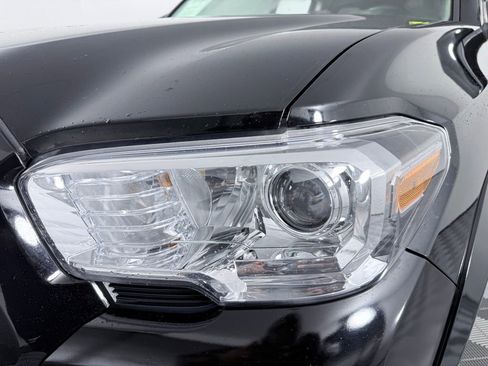 Used 2023 Toyota Tacoma SR5 w/ Technology Package image 26