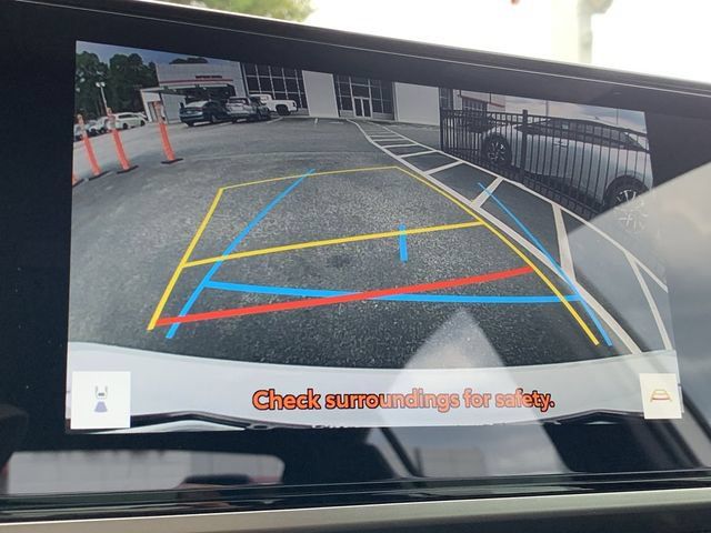 Used 2025 Toyota Camry SE w/ Multimedia Upgrade Package FWD image 22