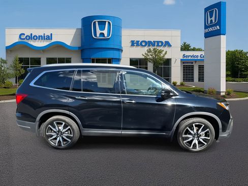 Certified 2022 Honda Pilot Touring image 8