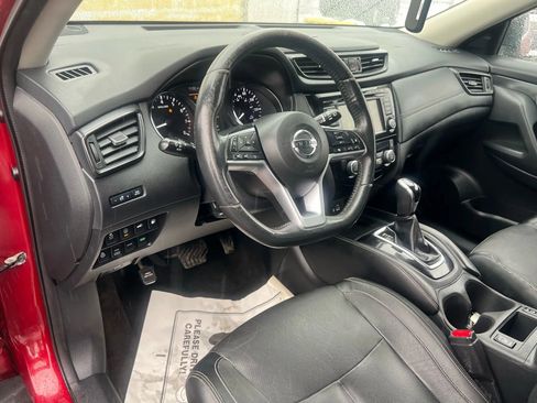 Used 2018 Nissan Rogue SL w/ Premium Package AWD/4WD image 23